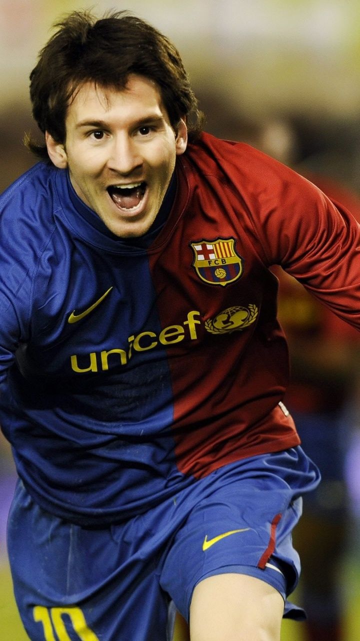 Tận hưởng một trong những chủ đề hình nền đẹp nhất về ngôi sao bóng đá Lionel Messi trên Galaxy của bạn. Với bộ sưu tập hình nền đặc biệt này, bạn sẽ không bao giờ nhận được điều gì tốt hơn nữa. Hãy tận hưởng sự trẻ trung và năng động của Messi và thăng hoa trong những bức ảnh này.