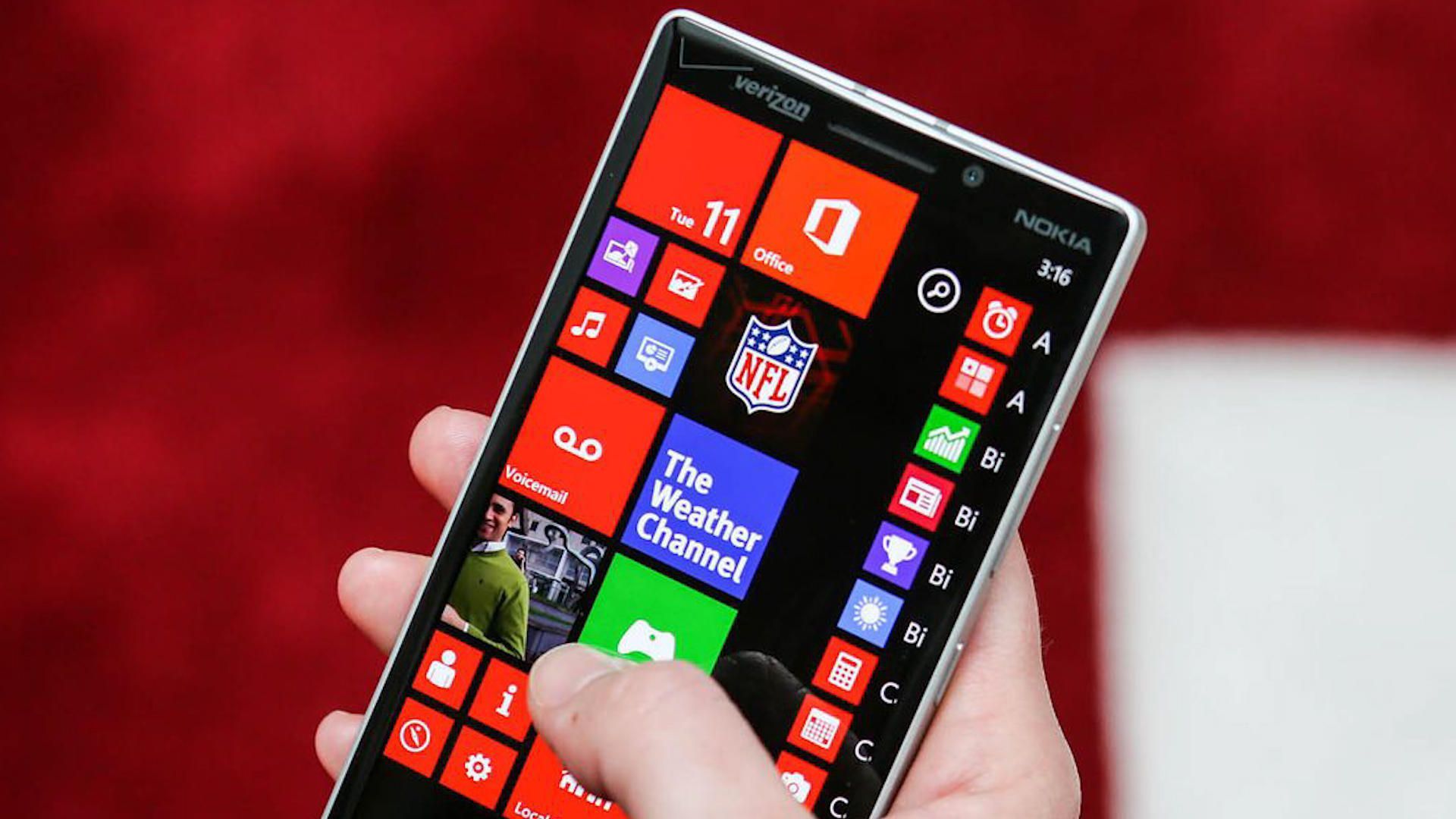 Телефоны на windows. Nokia Windows Phone 10. Nokia Windows Phone 8.1. Смартфон Microsoft Windows Phone 2014. Нокиа люмия 2022 года.