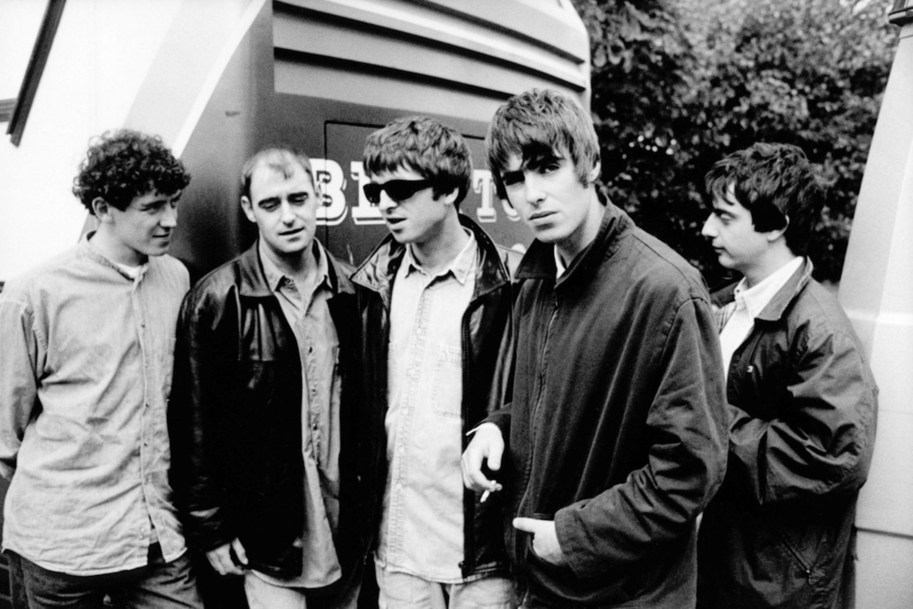 Oasis Hd Wallpapers On Wallpaperdog