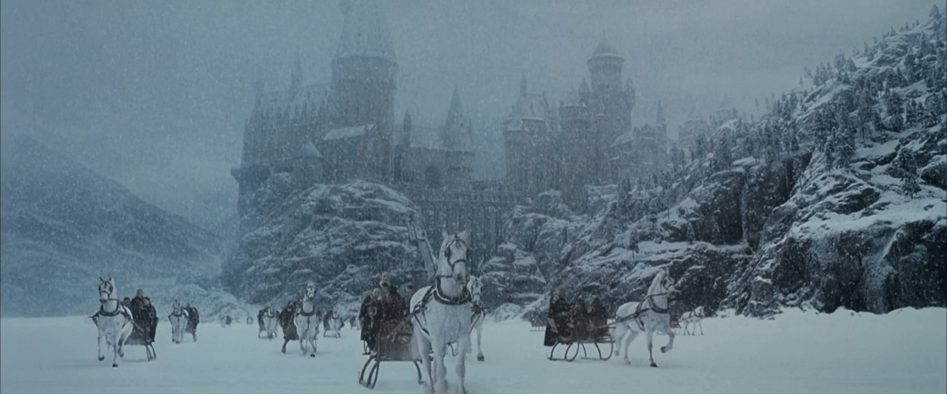 Harry Potter Winter, Hogwarts Snow HD wallpaper | Pxfuel