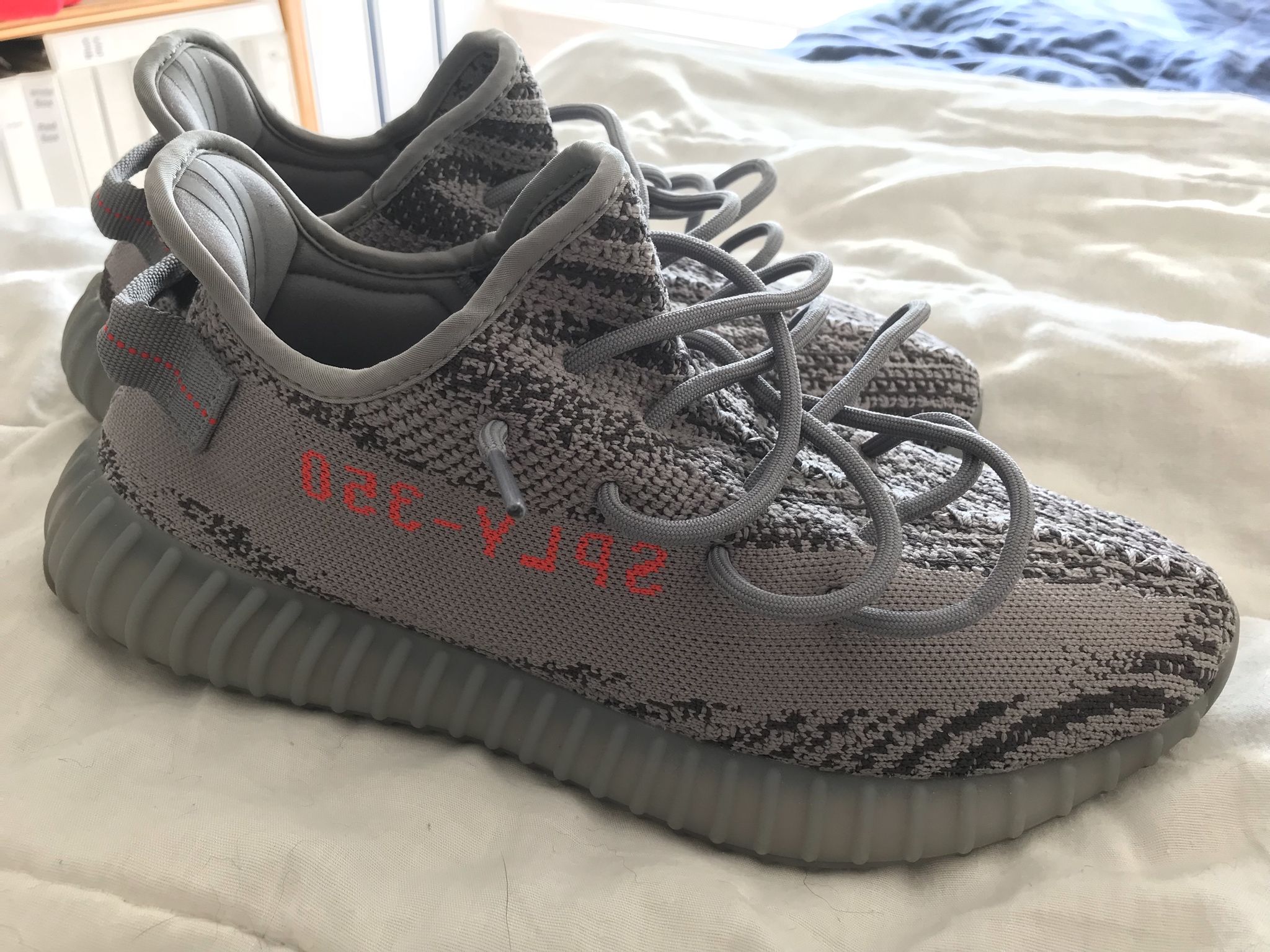 Yeezy beluga cheap 2.0 wallpaper