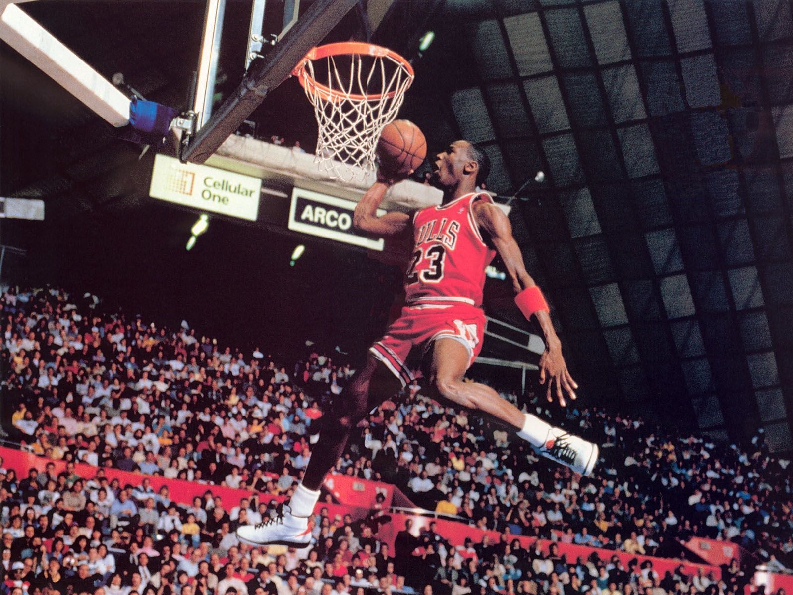Michael Jordan Wallpapers Free Throw Dunk  Wallpaper Cave