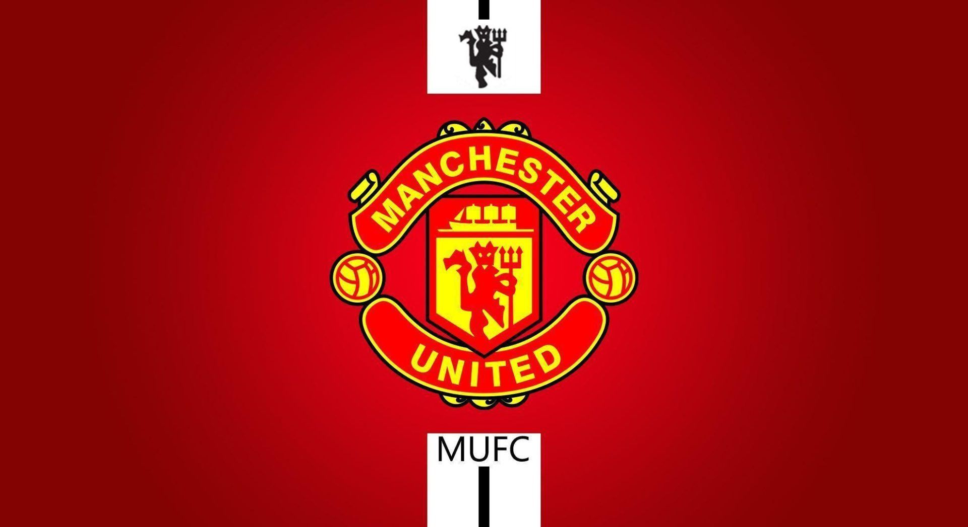 Manchester United Wallpapers on WallpaperDog