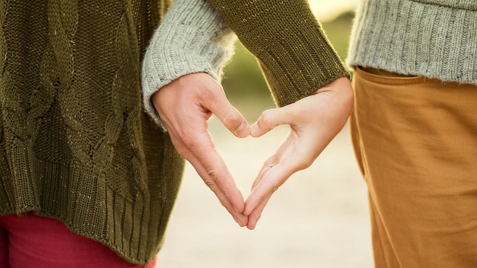 Hands Love Couple Wallpapers on WallpaperDog