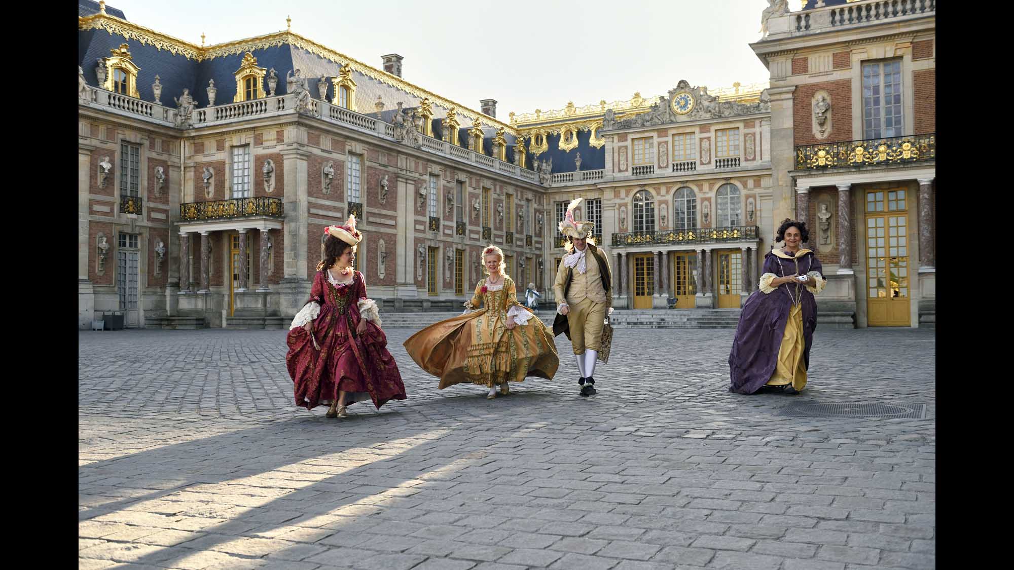 Песня версаль. Людовик XIV Версаль. Версаль Франция 18 век.