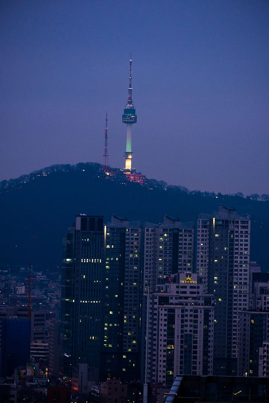 Seoul At Night Wallpaper