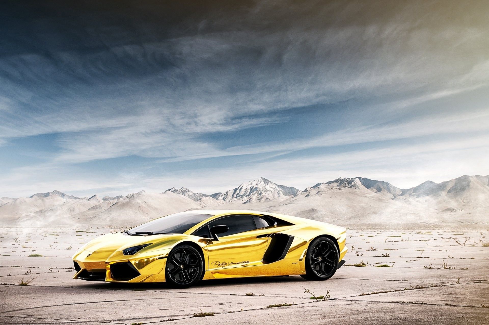 Lamborghini Veneno Gold Wallpapers on WallpaperDog