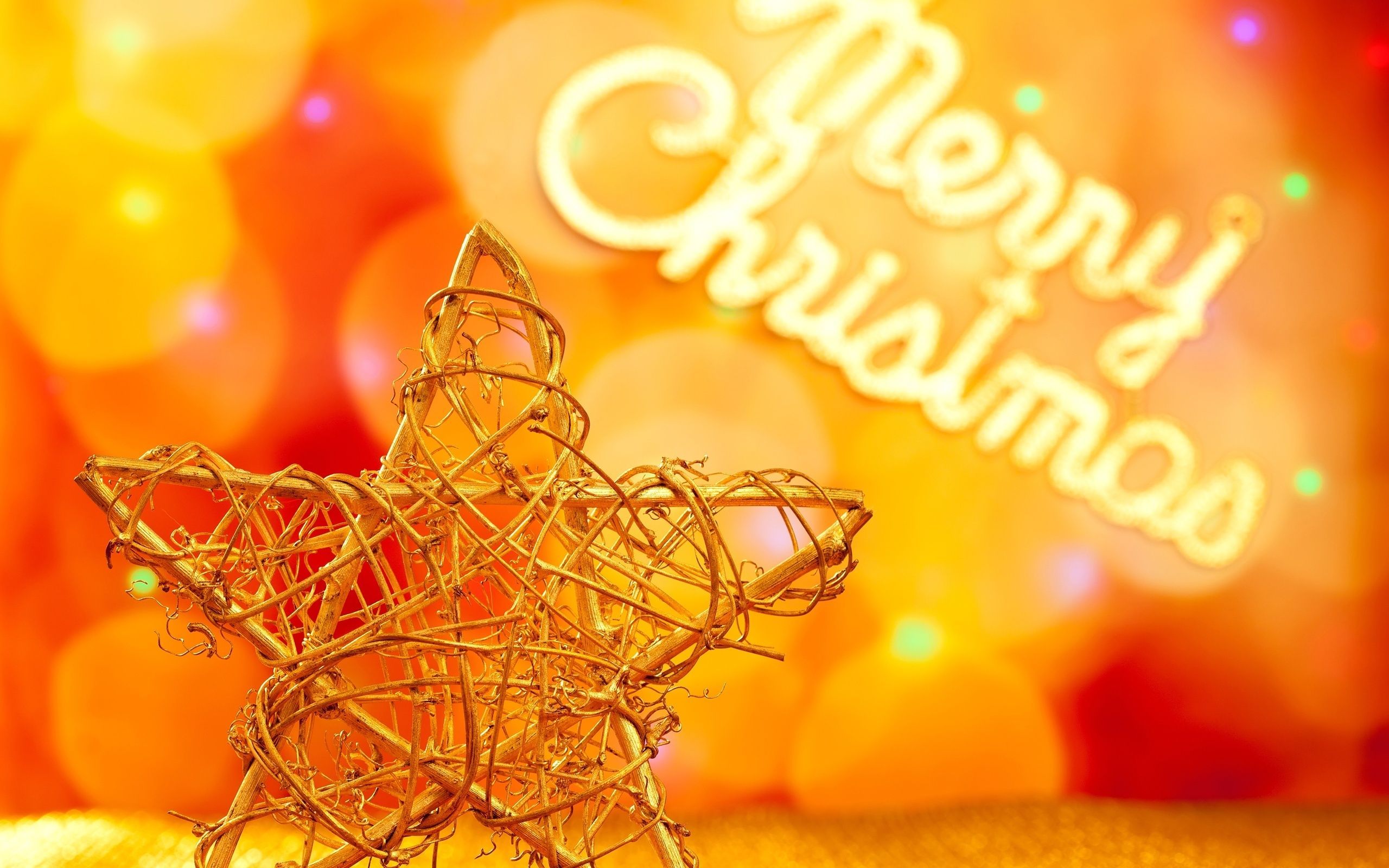 WallpaperDog là một nguồn lực tuyệt vời để tìm kiếm hình nền Giáng sinh cam đầy ấm áp để làm mới màn hình điện thoại hoặc máy tính của bạn. Bạn sẽ tìm thấy hàng nghìn bức ảnh đẹp như tranh, đầy cảm hứng và độc đáo để giúp bạn mang mùa Giáng sinh vào thế giới sống của mình.