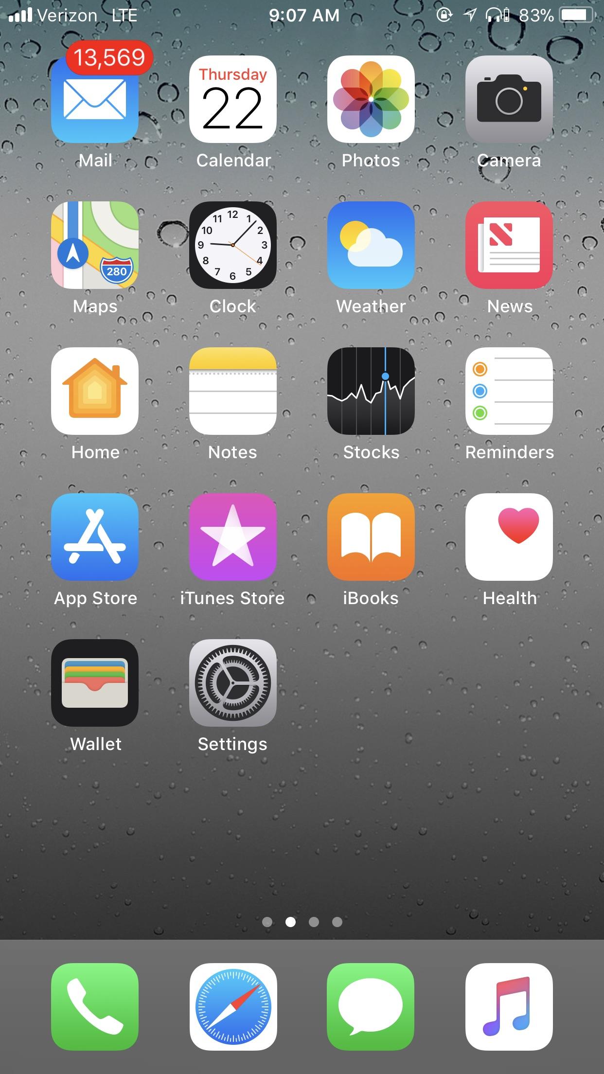 iOS 5 Wallpapers on WallpaperDog