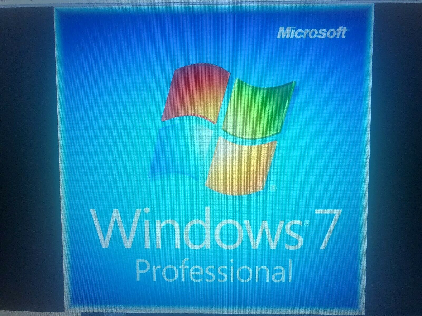 Microsoft windows 7 professional. Microsoft Windows 7\ домашняя.