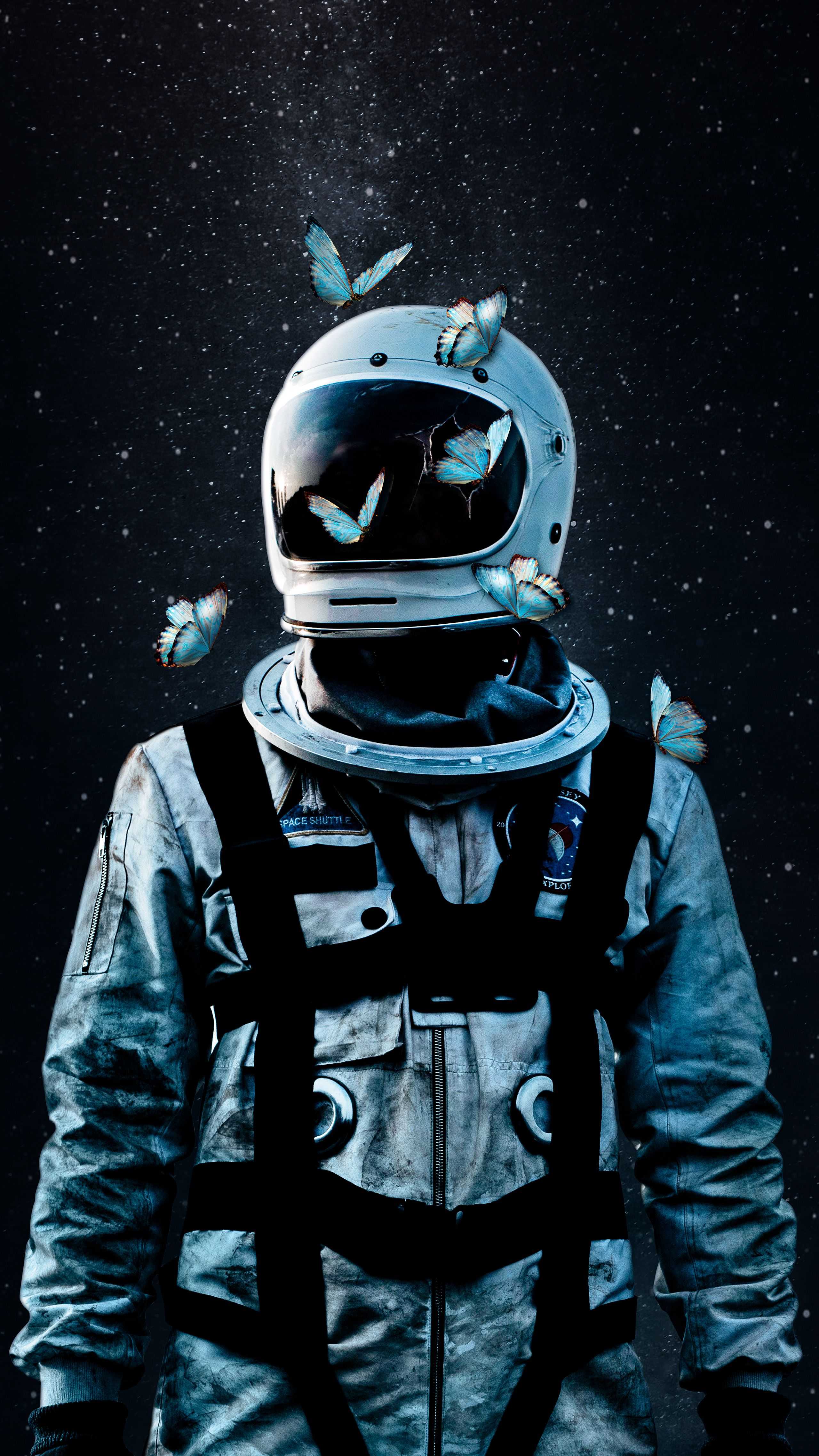 Wallpaper astronaut hd