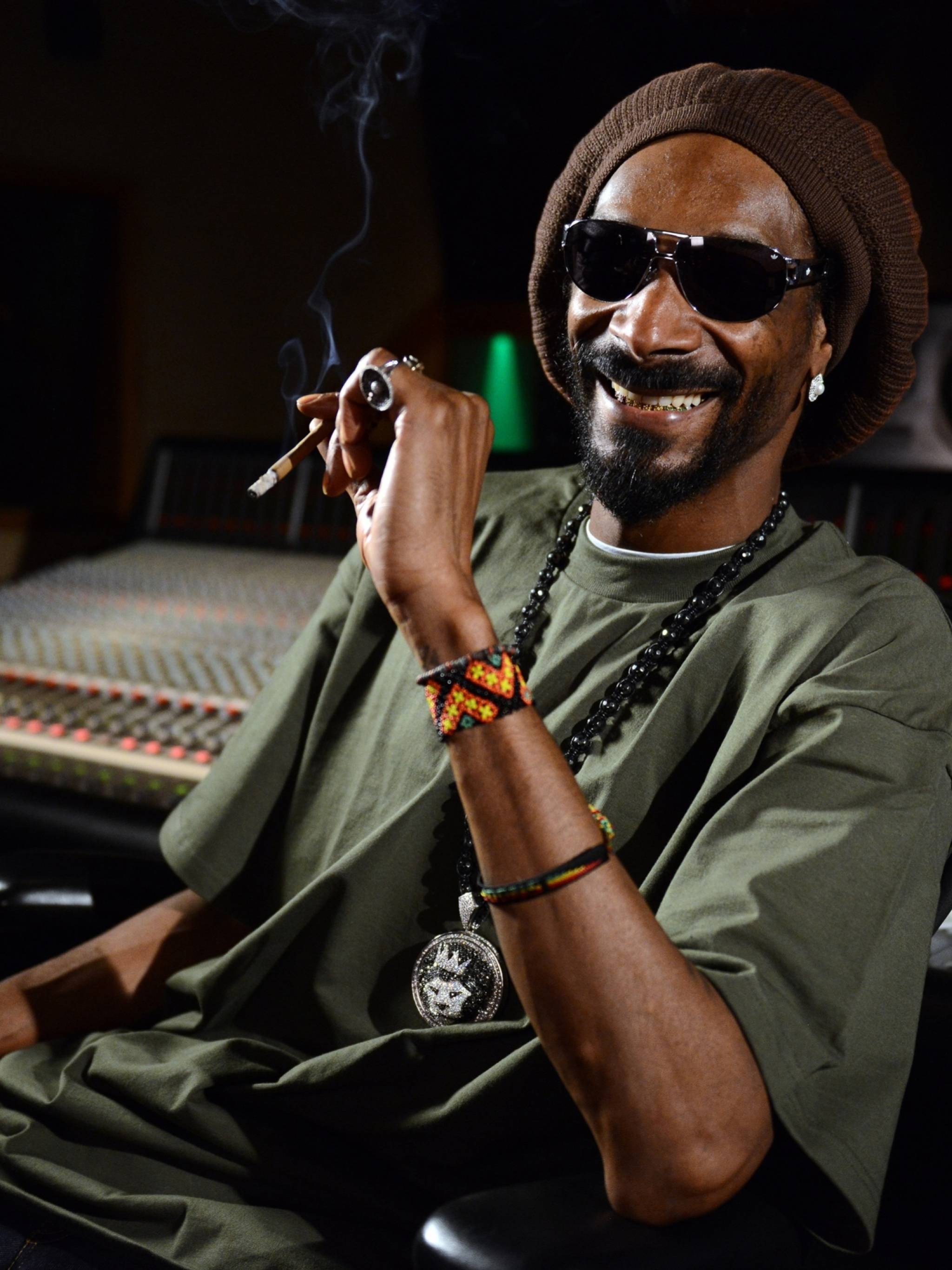 Snoop Dogg HD Wallpapers  Top Free Snoop Dogg HD Backgrounds   WallpaperAccess