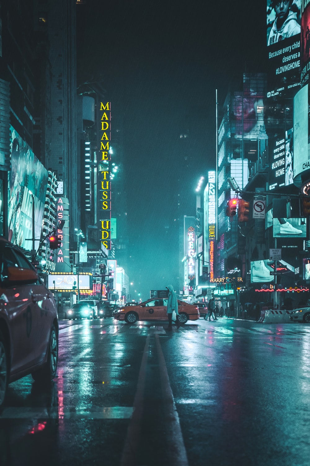 Neon Lights City Cyberpunk HD Wallpaper - KDE Store