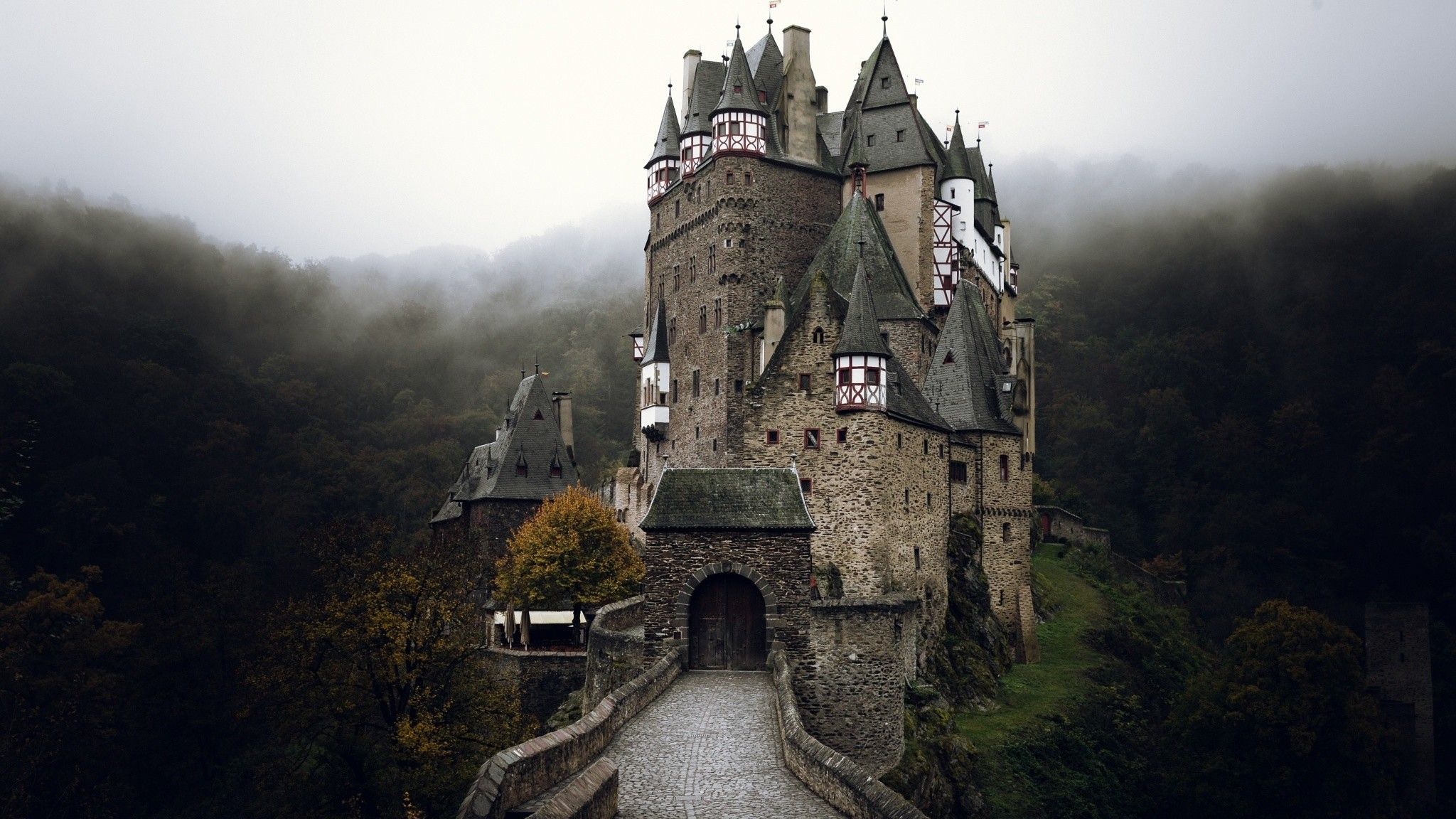 Castle Wallpapers On WallpaperDog