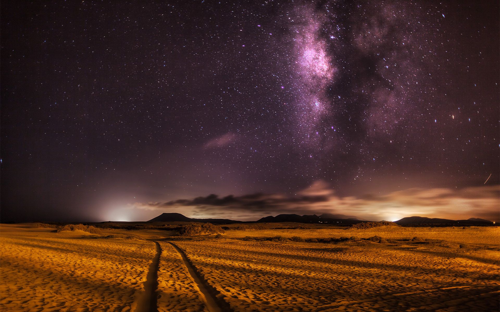 Beautiful Milky Way Wallpapers on WallpaperDog