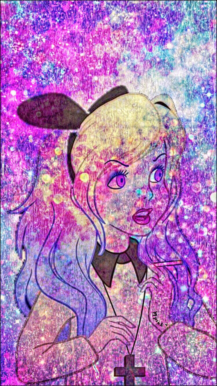 Art major made this composite photo Trippy Alice in Wonderland  rArt