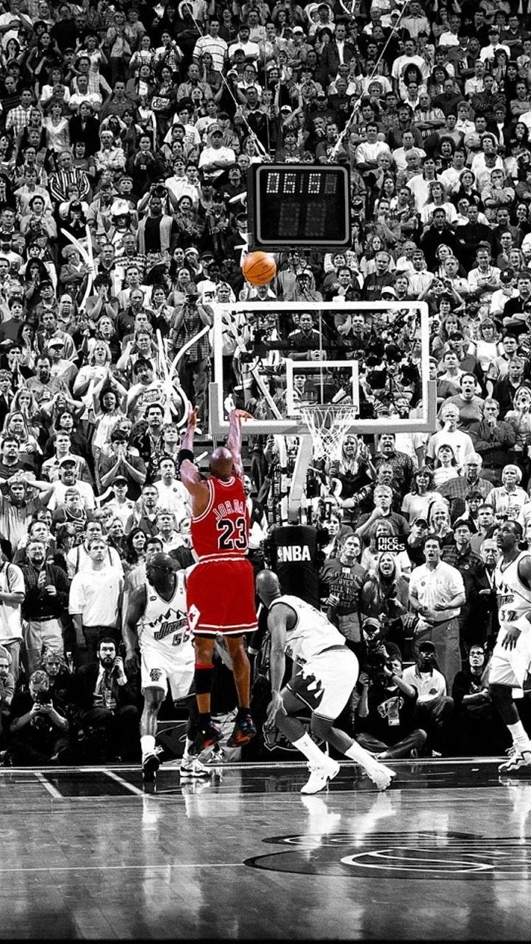 Michael Jordan on WallpaperDog