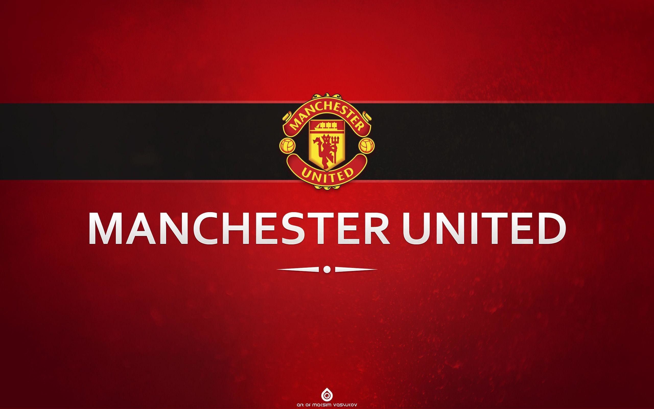 Nếu bạn là fan của Man United, hãy trang trí desktop hoặc điện thoại của bạn với hình nền Man United HD này. Hình nền rực rỡ và tươi sáng này sẽ làm cho màn hình của bạn trở nên đẹp hơn và giúp bạn hiển thị tình yêu với câu lạc bộ của mình.