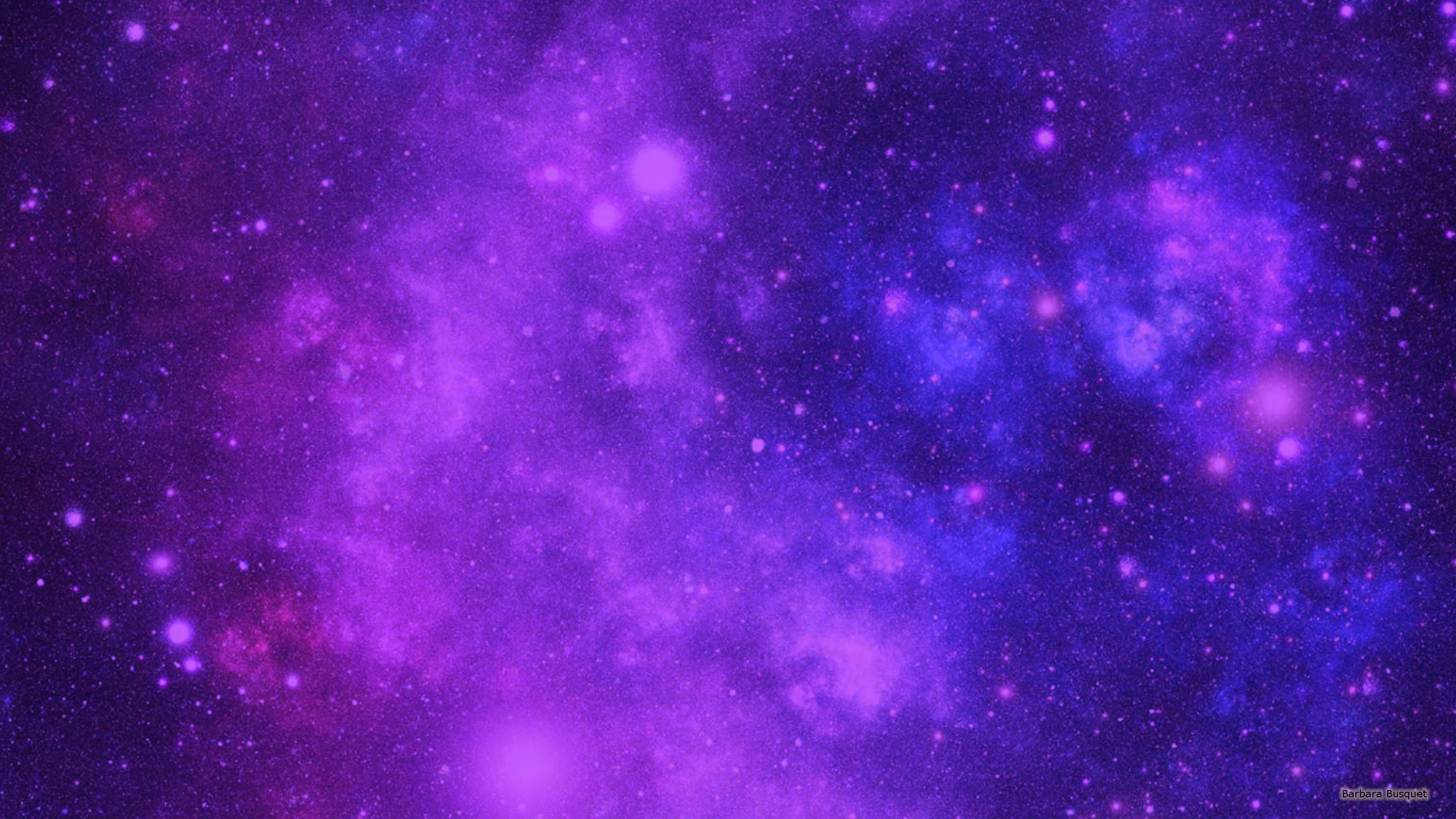 Hình nền Thiên hà màu tím thật đẹp mắt và gợi lên sự lãng mạn của vũ trụ. Được tạo nên từ những hạt sao sáng lấp lánh và những mảng thiên hà đầy màu sắc, hình nền này chắc chắn sẽ khiến bạn phải ngắm nhìn nó lâu hơn một chút.