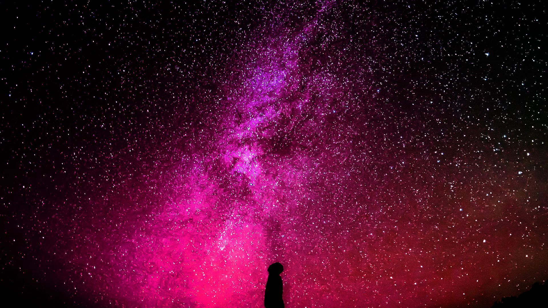 Hình nền Pink Galaxy sẽ đưa bạn vào một chuyến phiêu lưu đầy ma mị trong vũ trụ huyền diệu. Hãy cùng nhìn ngắm những hình ảnh ấn tượng để trải nghiệm cảm giác mới lạ này.
