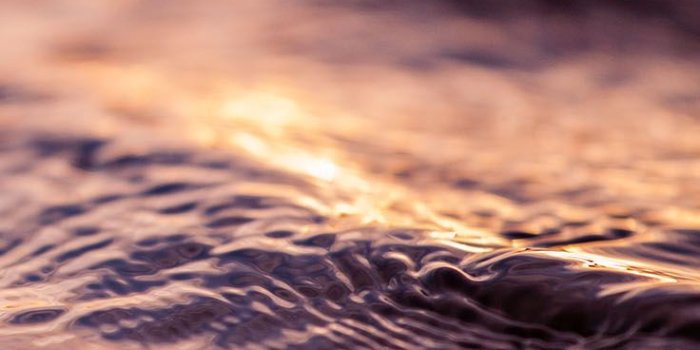 736x1308 24 Wallpapers To Style Your New Gold iPhone Xs | Preppy Wallpapers