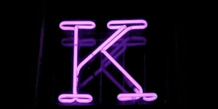 720x1280 FloopyNooodle on wallpapers in 2019 | Neon wallpaper, Black