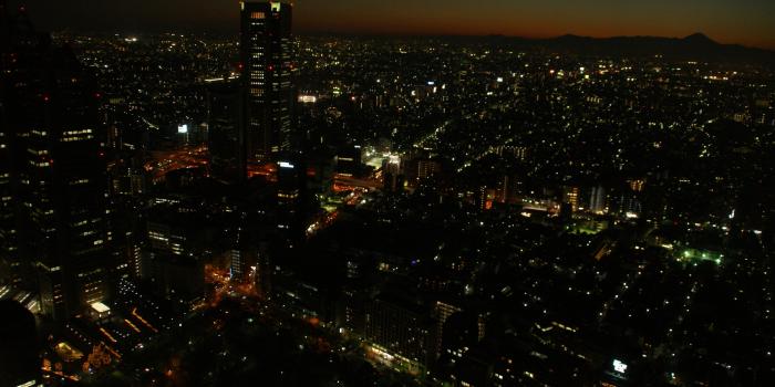4592x3056 wallpaper city, evening, lights, metropolis, shinjuku, tokyo, japan