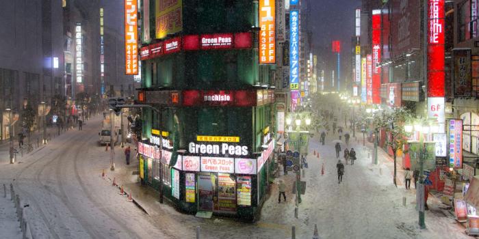 1920x1200 Street, Night, Pedestrian, Neighbourhood, Capital City 16:10