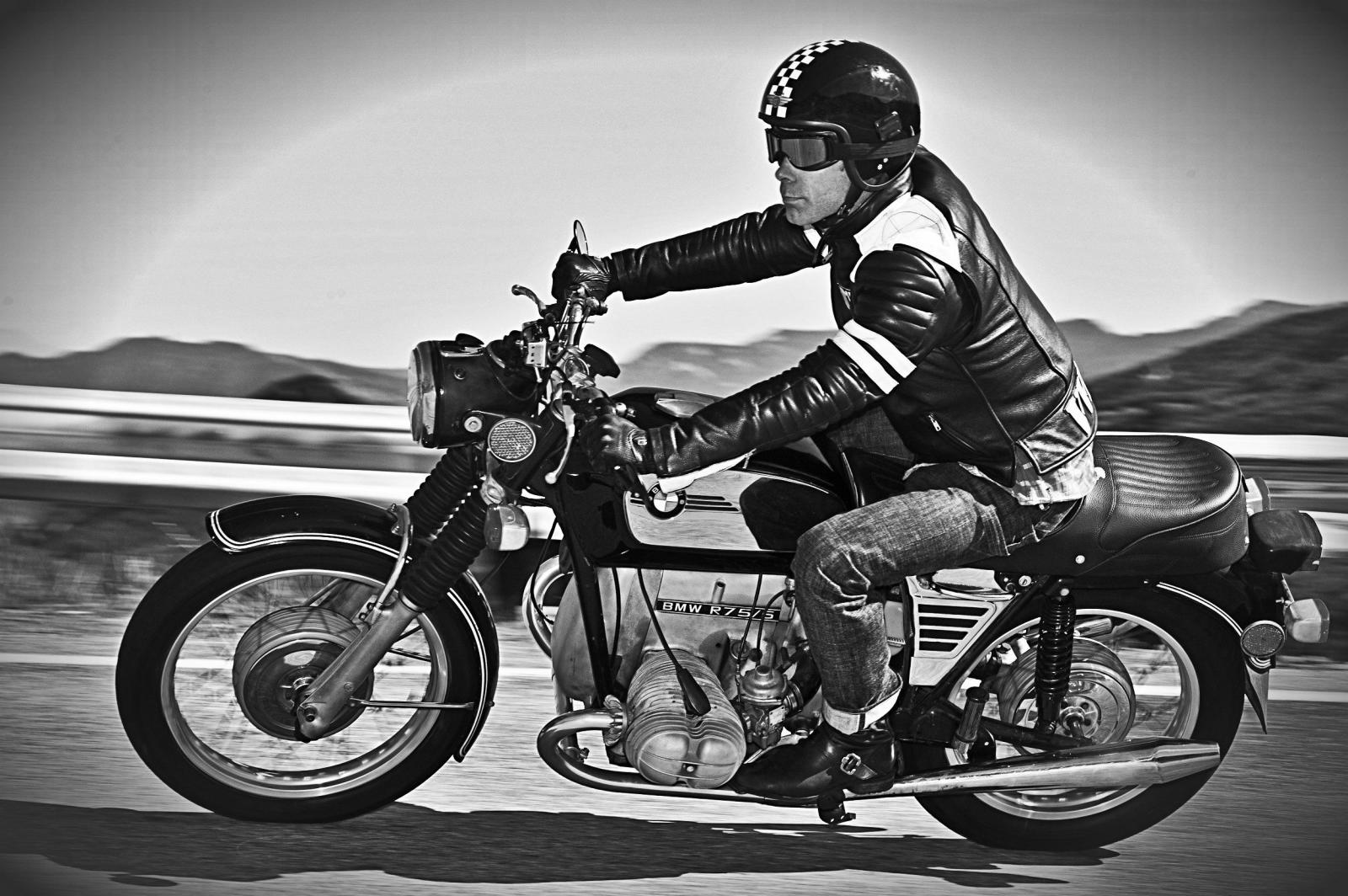 2500x1663 Old Motorcycle Wallpaper (30+ images) on Genchi.info