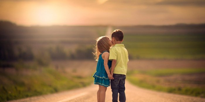 2048x1511 Wallpaper : 2048x1511 px, children, holding hands, Jake Olson