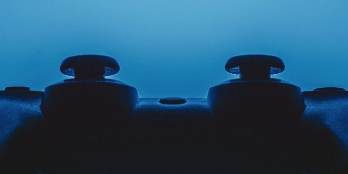 1398x2592 PS controller blue cool | wallpaper.sc iPhone6sPlus