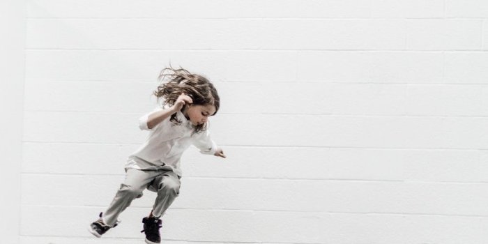 1000x1500 Skater Boy Aesthetic Wallpaper – Free Download Wallpaper