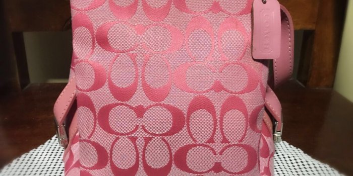 1024x768 usa coach bag pink wallpaper 620be bbefd