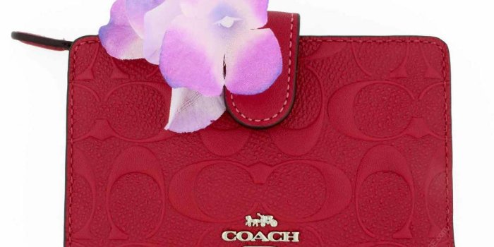 1280x1024 Coach Hot Pink Signature Embossed Bifold Wallet 225271JAX/F29439SV/HP