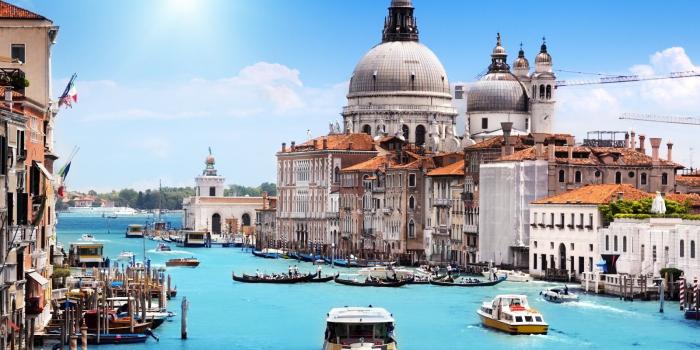 1600x1000 Venice Fascinating Italian City Italy HD Desktop Wallpaper Image