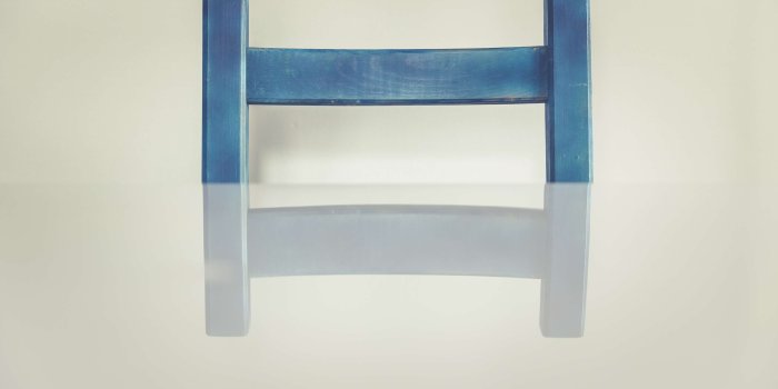 3840x2560 3111185 blank, blue, chair, empty, furniture, indoors, reflection