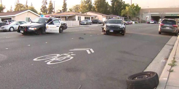 1920x1080 Sheriff's Deputy Treated for Injuries After 2-Car Crash in Duarte | KTLA