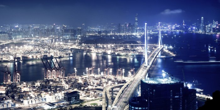 2560x1600 Cool City Panorama #2571 Wallpapers and Free Stock Photos | Visual