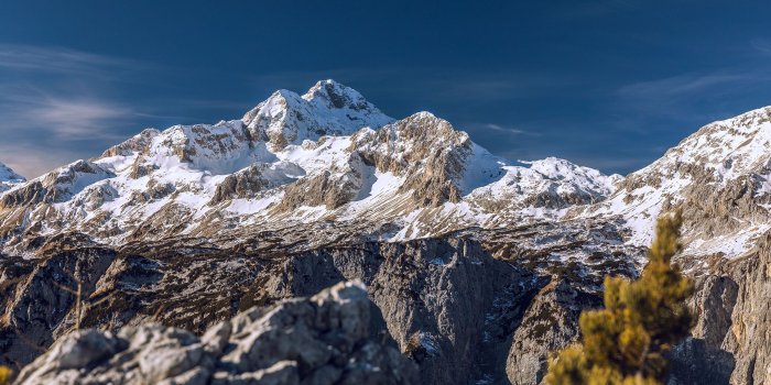 2100x1313 Desktop wallpaper: January 2017 • Jus Medic