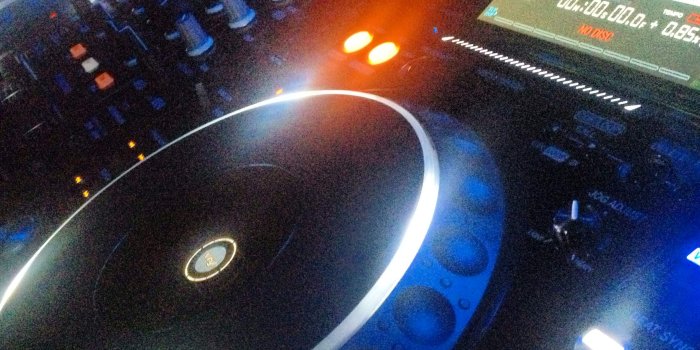 2448x2448 Cool DJ | wallpaper.sc iPad