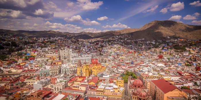 2560x1440 Wallpapers Mexico Guanajuato Roof Hill Cities Building 2560x1440