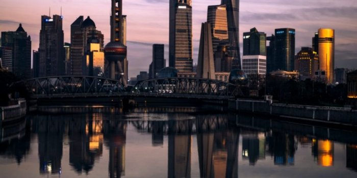 930x1377 Shanghai City Hd Wallpaper Download | Mac Wallpapers