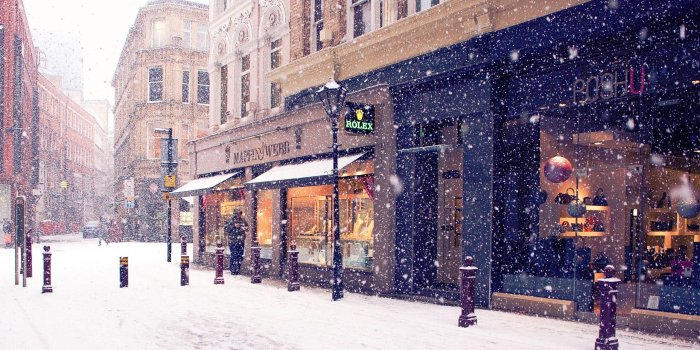 2560x1444 Winter street #wallpaper - HD Wallpapers