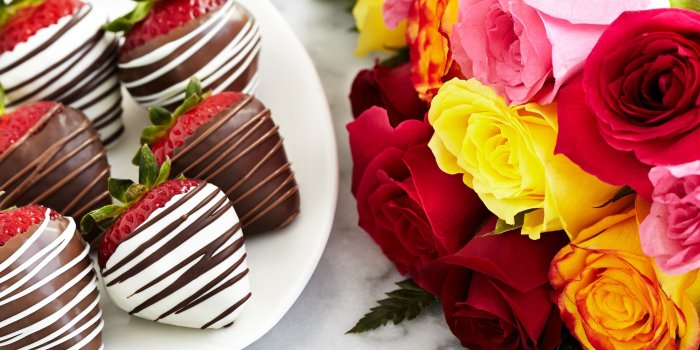 3000x2000 Chocolate Dipped Strawberries and Colorful Roses ❤ 4K HD Desktop