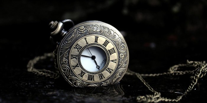 2560x1440 Old Clocks Wallpapers High Quality | Download Free