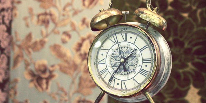 3200x2400 Vintage Alarm Clock Wallpapers