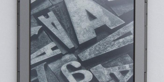 1000x1499 Review: Fourth generation (2011) Kindle