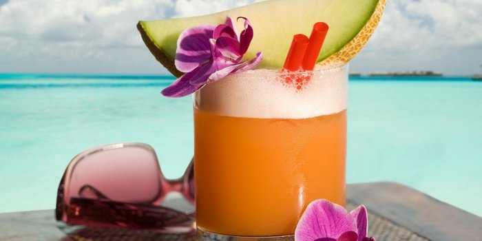 1600x1200 3345391 1600x1200 Summer, Drinks, Fruit, Beach wallpaper and