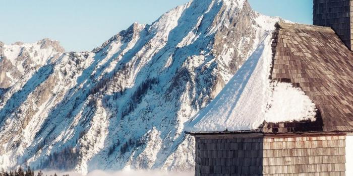 1080x1920 Download wallpaper: Alpine Winter landscape from Strobl, Austria