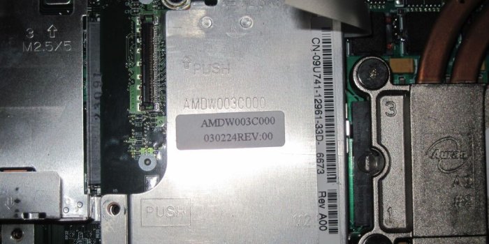 1024x768 Disassembly of a Dell Inspiron 1100: 6 Steps